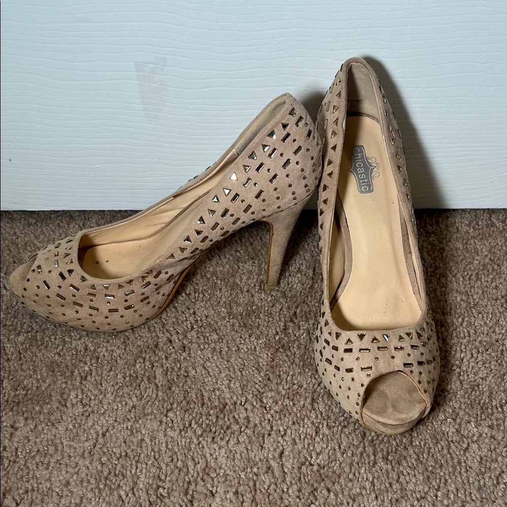 Women's Tan Peep Toe Heels